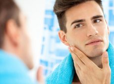 روش های درمان جوش صورت در مردان